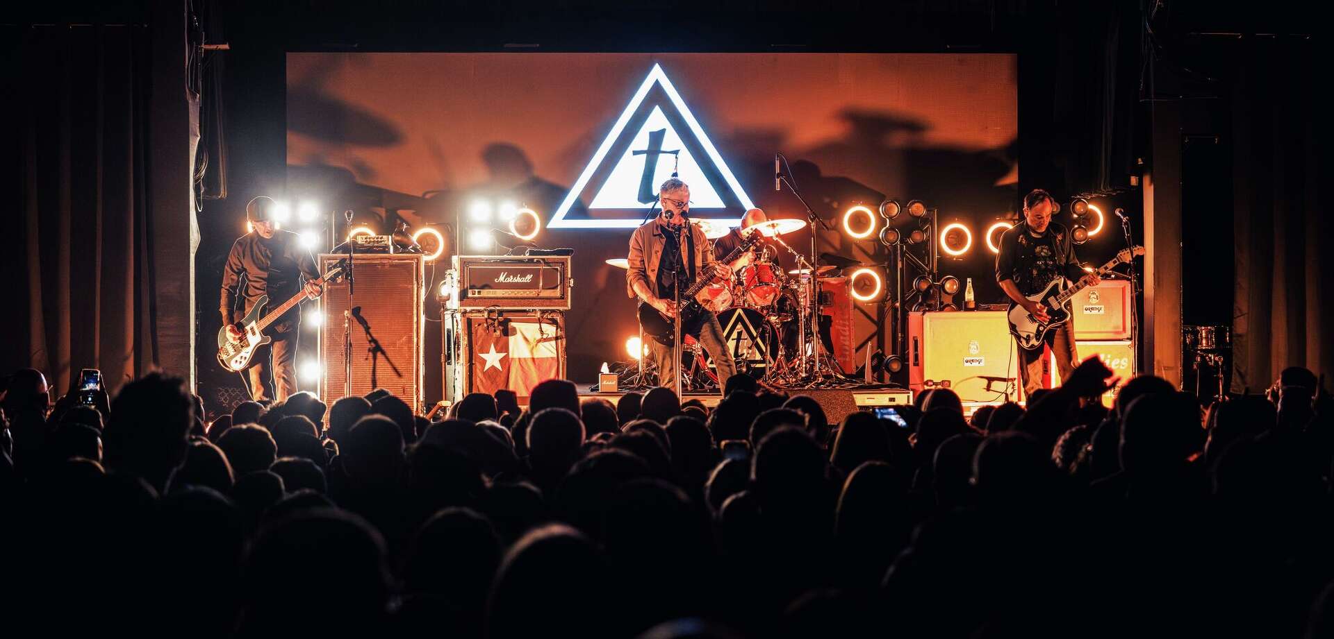 Toadies playing live